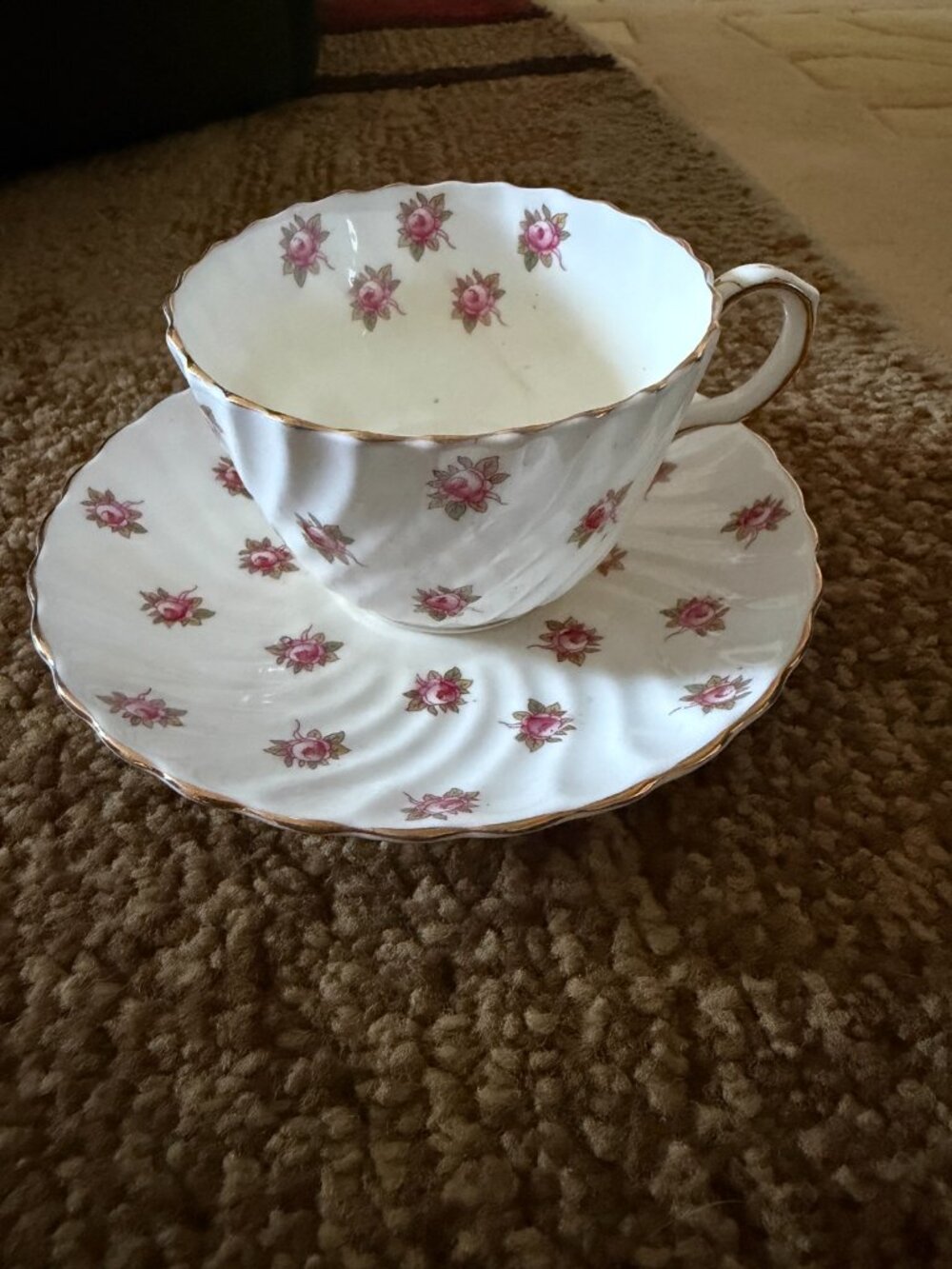 Aynsley England Bone China Teacup & Saucer - Pink Rose, Gold Trim